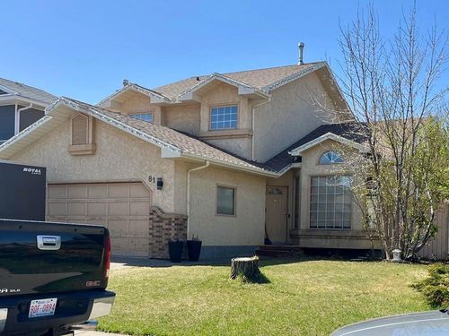 81 Edgewood Crescent W, Lethbridge, AB, T1K5Z3 | Card Image