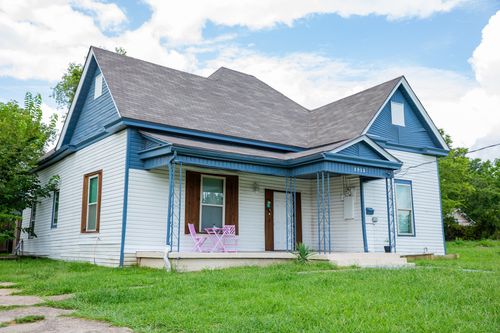 3913 Lee St, Greenville, TX, 75401-3803 | Card Image