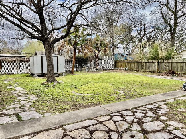 Back Yard | Image 15