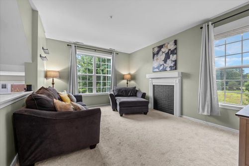 3841 Bailey Rd, Yorkville, IL, 60560-4711 | Card Image