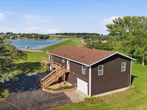 1722 Baintree Rd, DAVIS, IL, 61019-9425 | Card Image