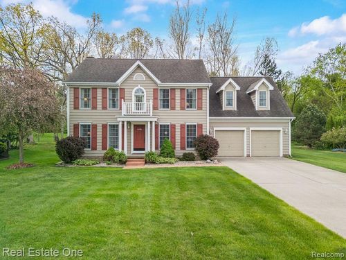 9079 Twin Oaks Ct, Flushing, MI, 48433-1189 | Card Image