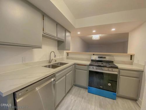 11-3239 Altura Ave, Glendale, CA, 91214-3393 | Card Image