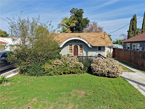 9211 Walnut, Bellflower, CA, 90706 | Card Image