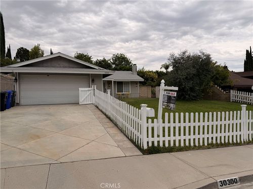30300 Jasmine Valley Dr, Canyon Country, CA, 91387-1534 | Card Image