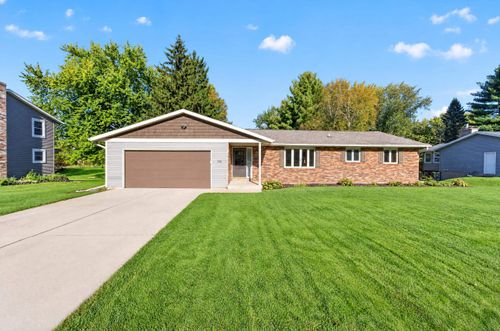 508 Woodvale Drive, DeForest, WI, 53532 | Card Image
