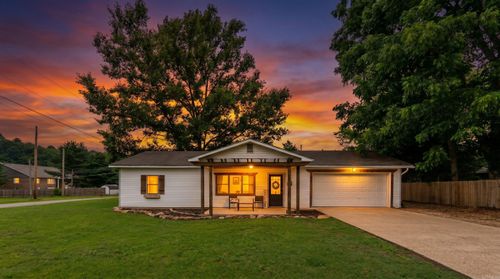 444 Monroe St, Thayer, MO, 65791-1515 | Card Image
