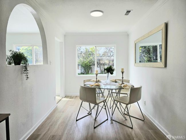 21235 Kahlert St, House other with 3 bedrooms, 2 bathrooms and 1 parking in Castro Valley CA | Image 11