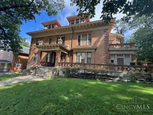 230 Rockdale Ave, Cincinnati, OH, 45229-2437 | Card Image