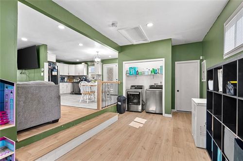 10809 Bristol Ter, Kansas City, MO, 64134-2844 | Card Image