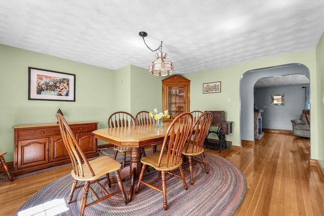 6 Garden St, House other with 3 bedrooms, 2 bathrooms and 3 parking in Woburn MA | Image 12