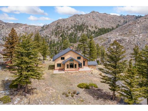 520 Isaac Ln, Bellvue, CO, 80512-6704 | Card Image