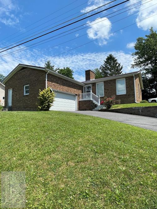 1424 Old Athens Road, Princeton, WV, 24740 | Card Image