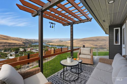 601 Quarry Rd, Asotin, WA, 99402-0240 | Card Image