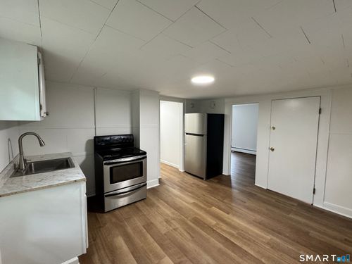 2-81 Springdale Ave, Meriden, CT, 06451-3025 | Card Image