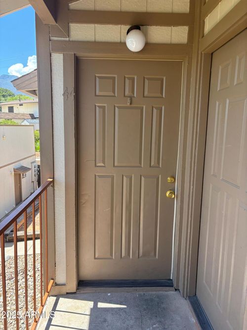 44-1200 Lanny Ave, Clarkdale, AZ, 86324-3258 | Card Image