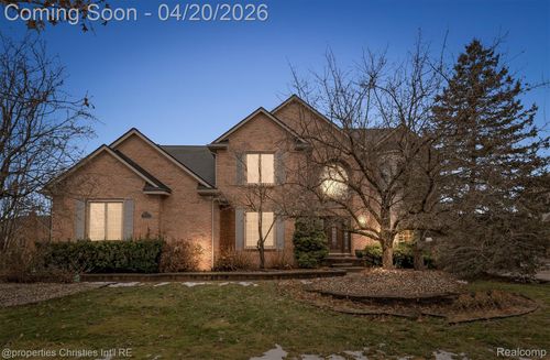 22165 Chase Dr, Novi, MI, 48375-4772 | Card Image