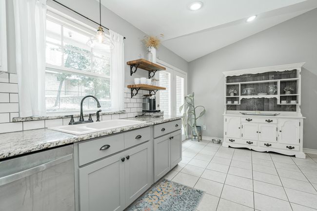 806 Twin View St, House other with 4 bedrooms, 3 bathrooms and null parking in Heath TX | Image 19