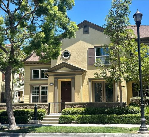 1411 Montgomery St, Tustin, CA, 92782 | Card Image
