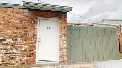 13-725 Peppertree Dr, Bryan, TX, 77801-1868 | Card Image