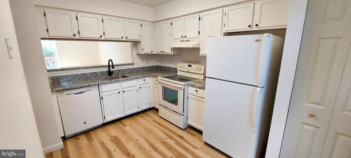 14303 Beaker Ct, BURTONSVILLE, MD, 20866-2048 | Card Image