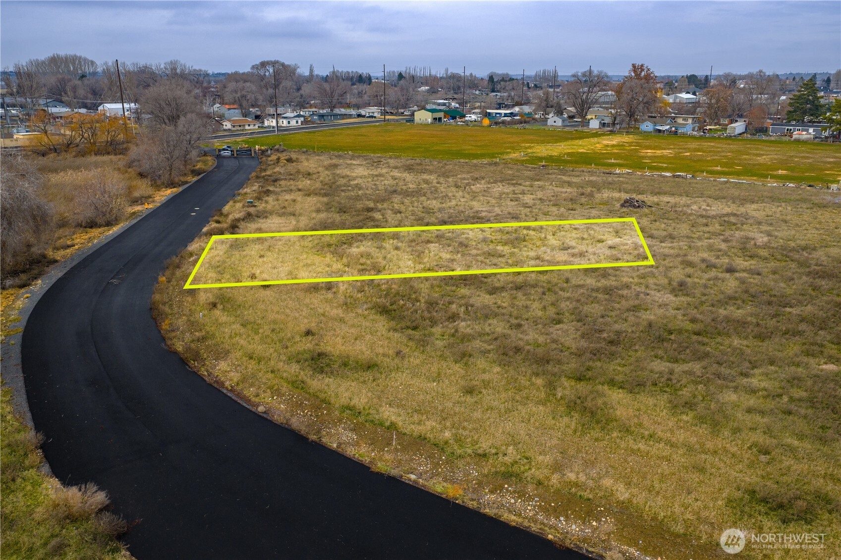 Land in Moses Lake