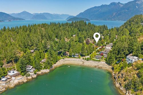 6755 Dufferin Ave, West Vancouver, BC, V7W3B7 | Card Image