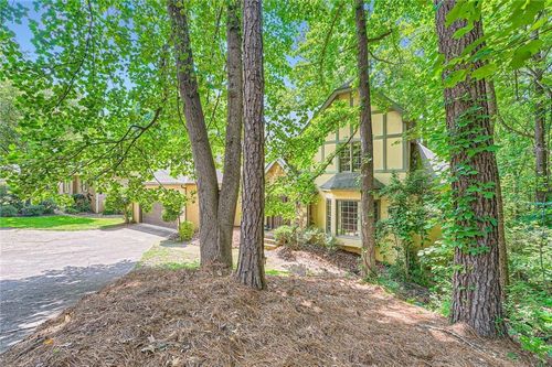 110 Boulder Dr, Roswell, GA, 30075-4157 | Card Image