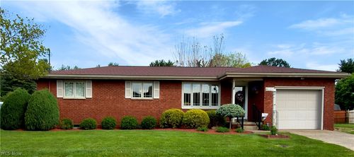 4402 Whited Drive, Vienna, WV, 26105 | Card Image