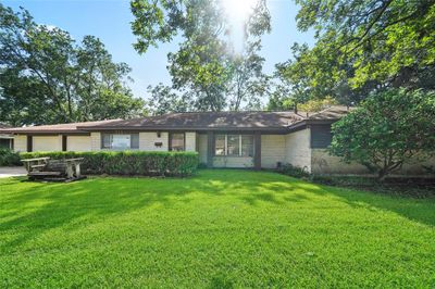 513 Lakeland Drive, House other with 3 bedrooms, 3 bathrooms and null parking in Humble TX | Image 3