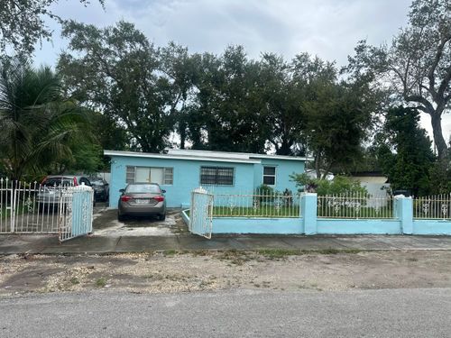 2315 Nw Nw 97th Street Street, Miami, FL, 33147 | Card Image