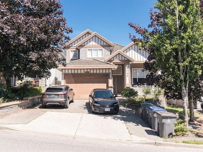 6756 145a St, House other with 8 bedrooms, 6 bathrooms and 5 parking in Surrey BC | Image 1