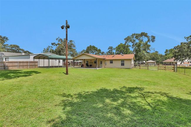 814 Whipporwill Rd, House other with 3 bedrooms, 2 bathrooms and 3 parking in Conroe TX | Image 40