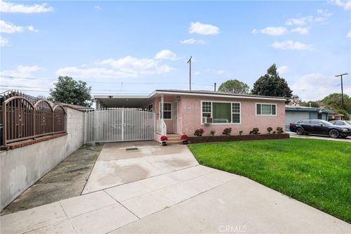 352 E 49th St, Long Beach, CA, 90805-6812 | Card Image