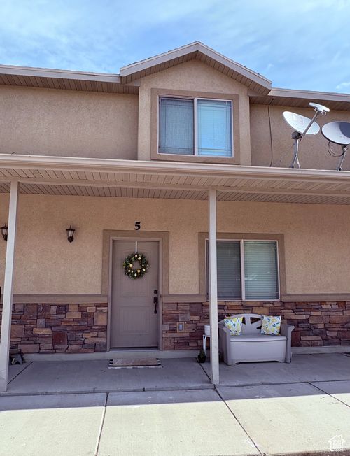 apt-5-815 N 100 E, Brigham City, UT, 84302-6771 | Card Image