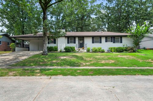 4 Pine Tree Loop, North Little Rock, AR, 72116-8314 | Card Image