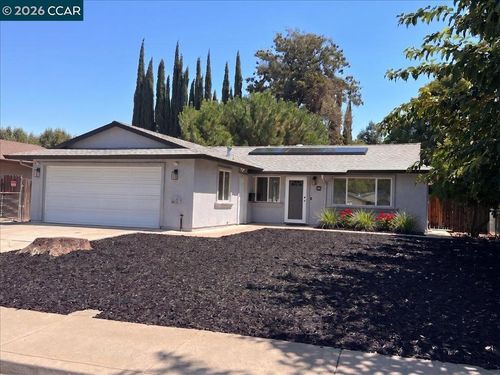 916 N Estates Dr, Brentwood, CA, 94513-1218 | Card Image