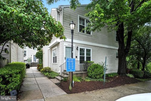 14-5800 Bridgetown Ct, BURKE, VA, 22015-2809 | Card Image