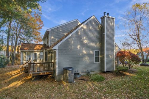 3 Ivy Ln, Nashua, NH, 03063-2823 | Card Image