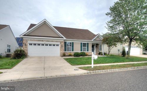 9 Kristian Dr, SICKLERVILLE, NJ, 08081-4946 | Card Image