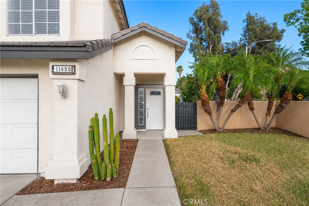 Residential in Fontana 5