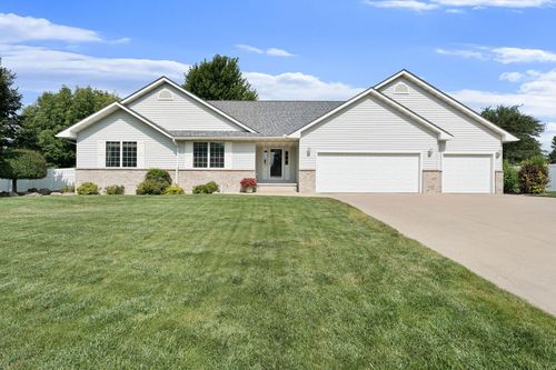 1300 26th St Sw, Austin, MN, 55912-5133 | Card Image