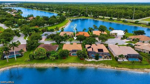 934 Tropical Bay Ct, NAPLES, FL, 34120-2913 | Card Image