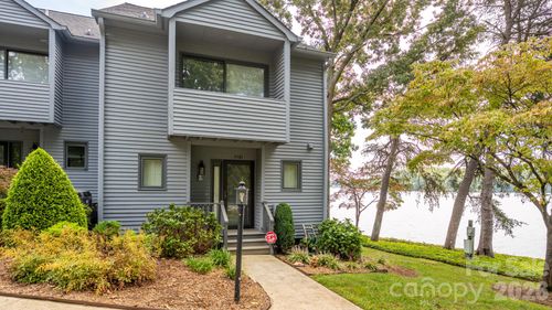 4585 Ina Ln, Sherrills Ford, NC, 28673-9376 | Card Image