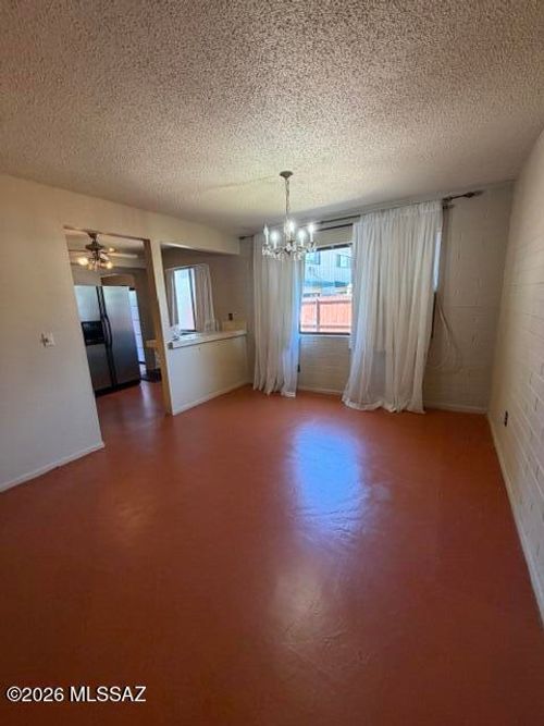 k111-1348 S Avenida Polar, Tucson, AZ, 85710 | Card Image