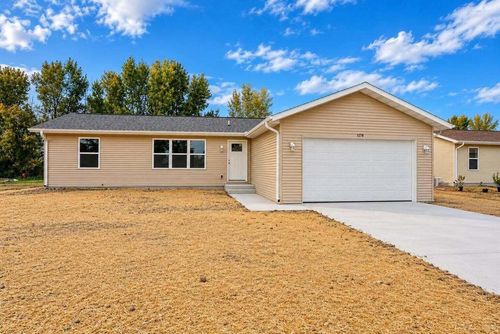 1266 E Bluff Road, Whitewater, WI, 53190 | Card Image