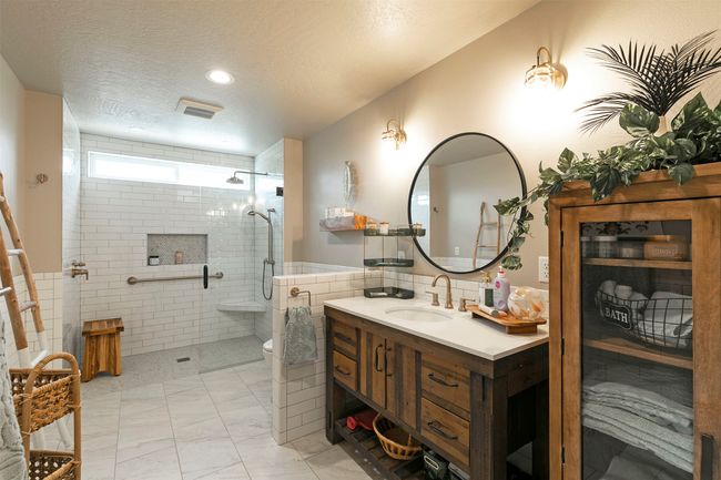 2200 Rafferty Ln, House other with 6 bedrooms, 4 bathrooms and null parking in Missoula MT | Image 33