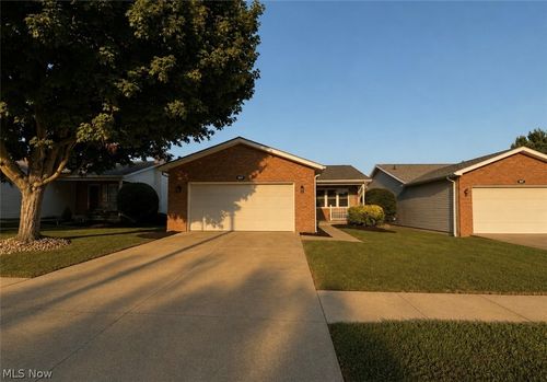 927 Pepperwood Dr, Wooster, OH, 44691-5419 | Card Image