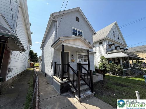 656 Philo St, Scranton, PA, 18508-2245 | Card Image