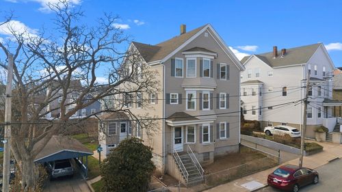 493 Coggeshall St, Fall River, MA, 02721-2689 | Card Image
